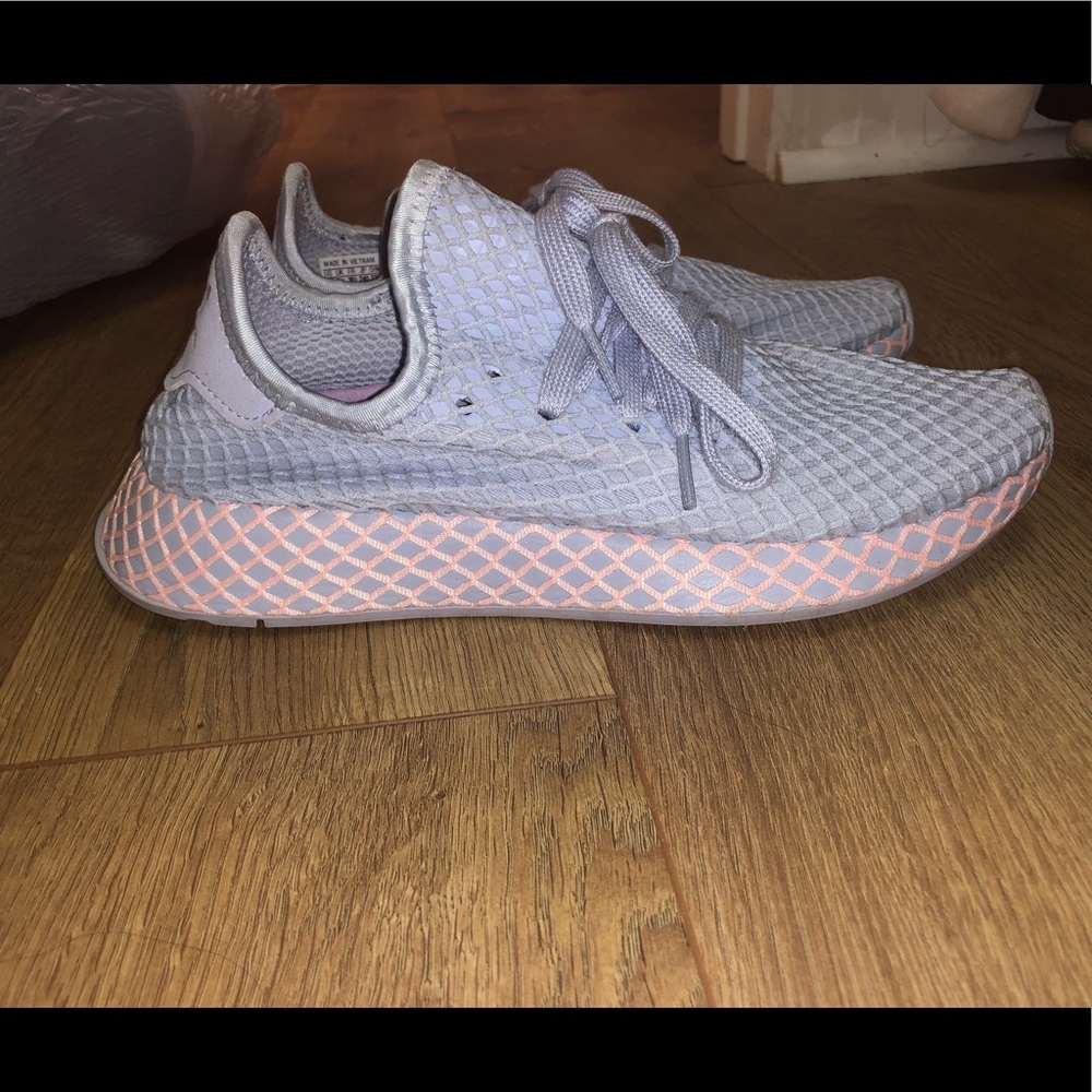 adidas deerupt runner shoes